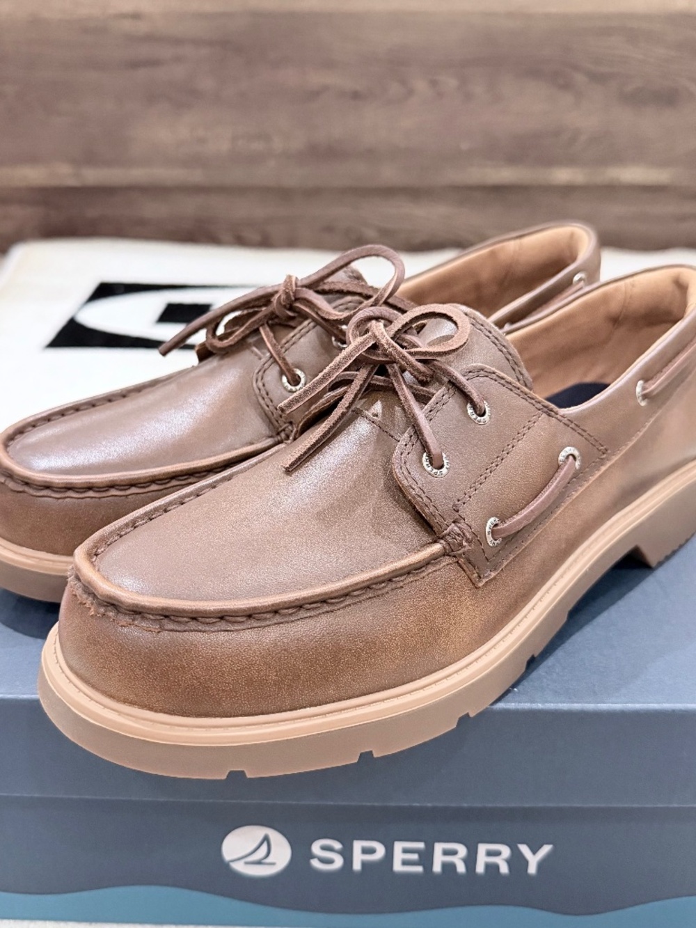 Sperry Top Sider Round Toe Wells Boat Leather Shoes WM-200 Brown